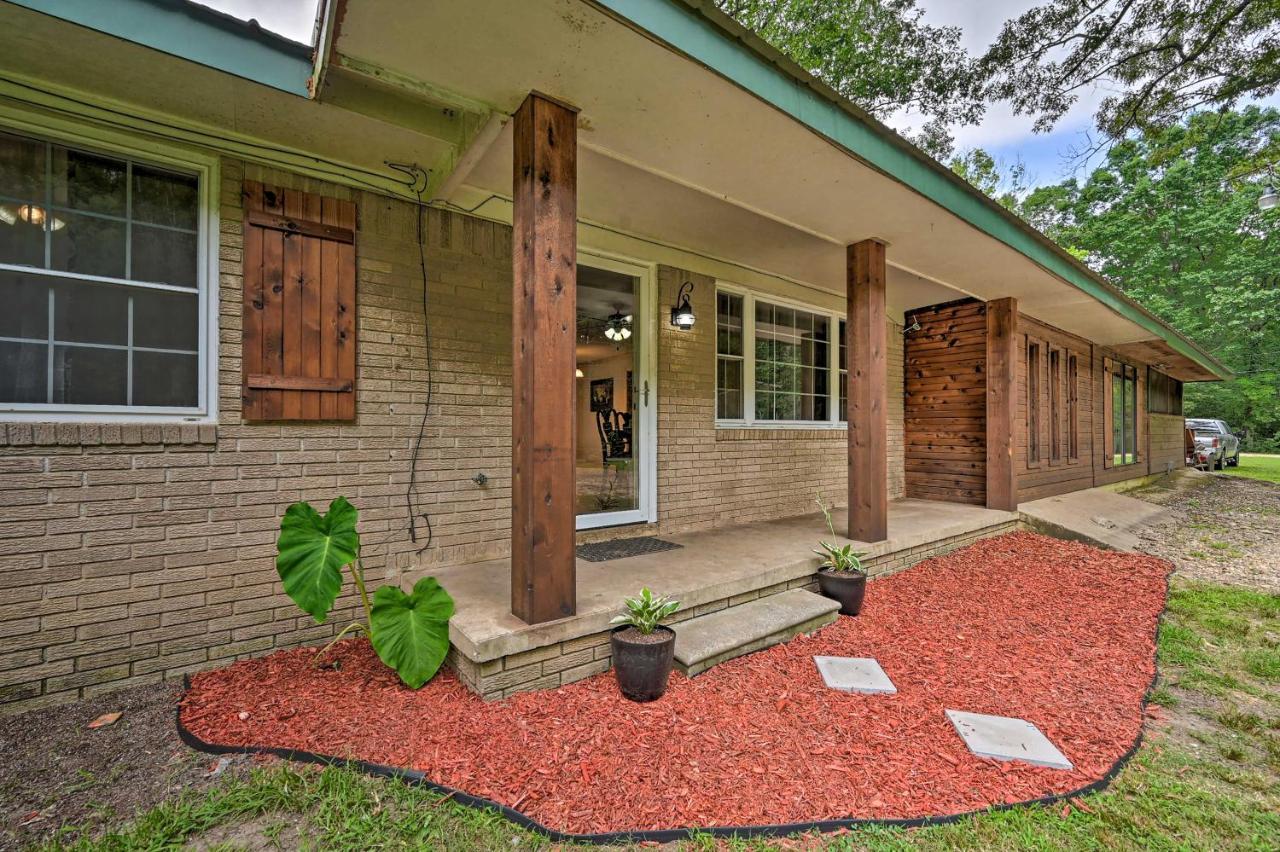 Quiet Abode With Gas Grill About 5 Miles To Broken Bow!ヴィラ エクステリア 写真