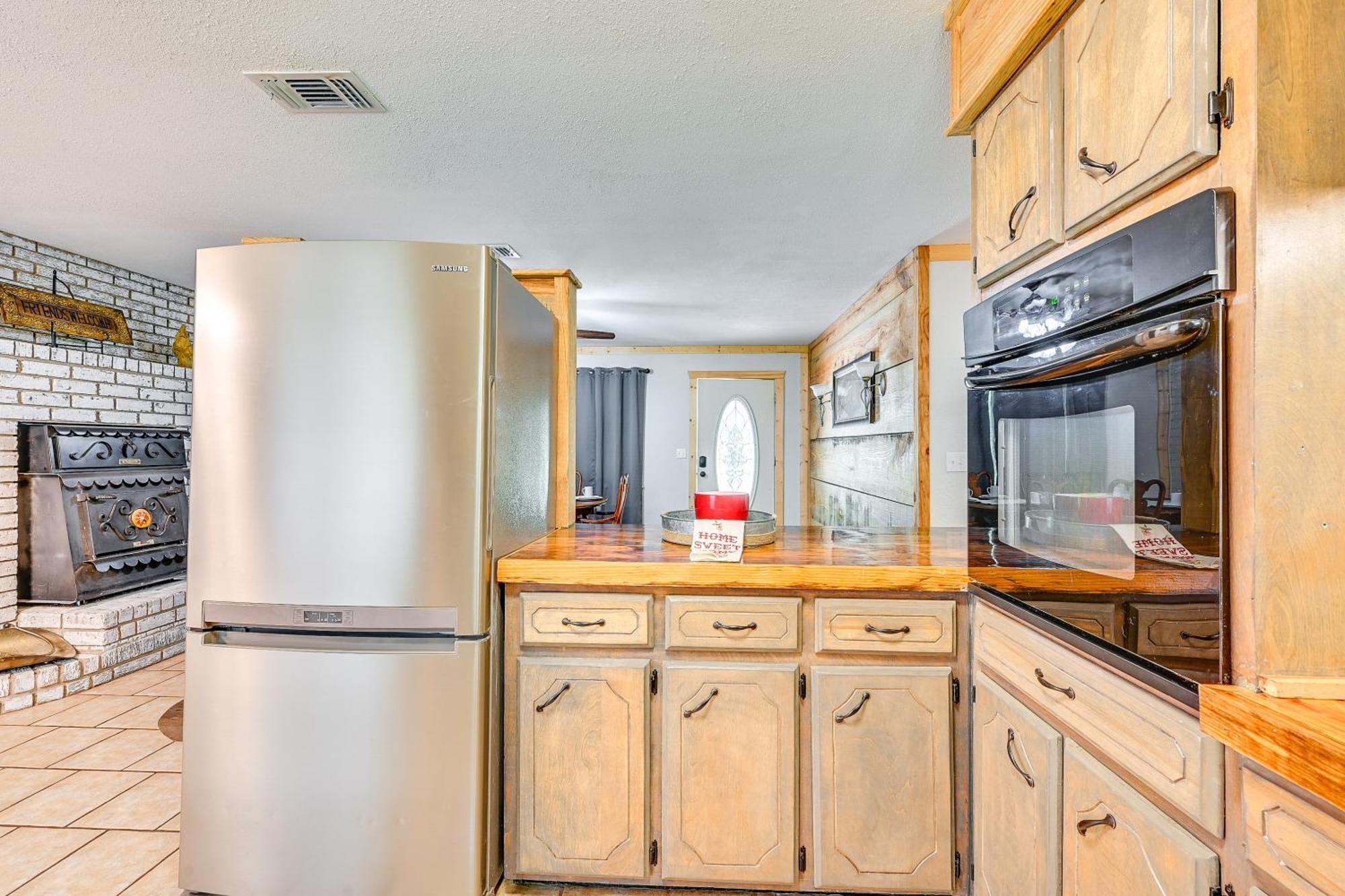 Quiet Abode With Gas Grill About 5 Miles To Broken Bow!ヴィラ エクステリア 写真