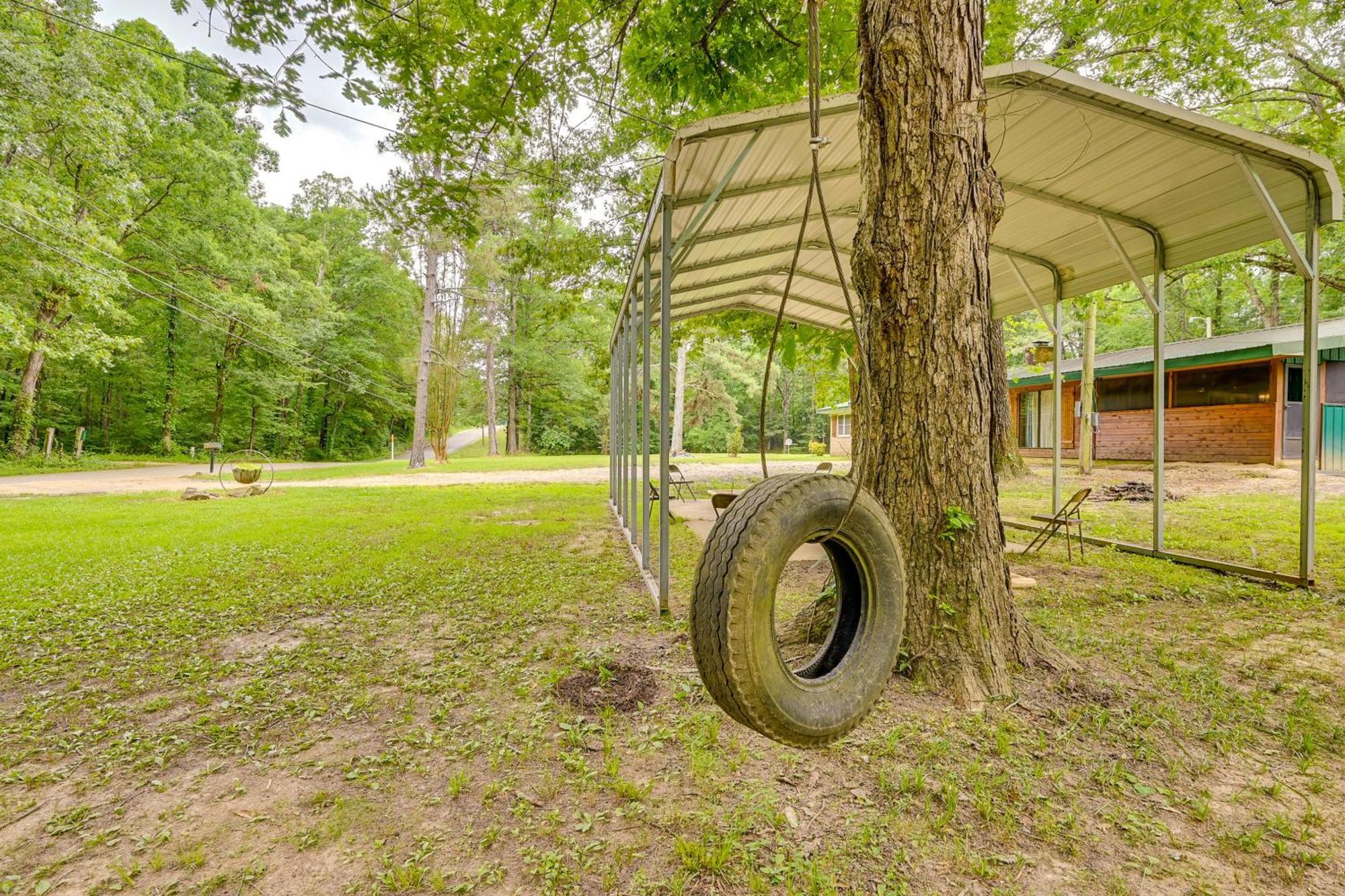 Quiet Abode With Gas Grill About 5 Miles To Broken Bow!ヴィラ エクステリア 写真