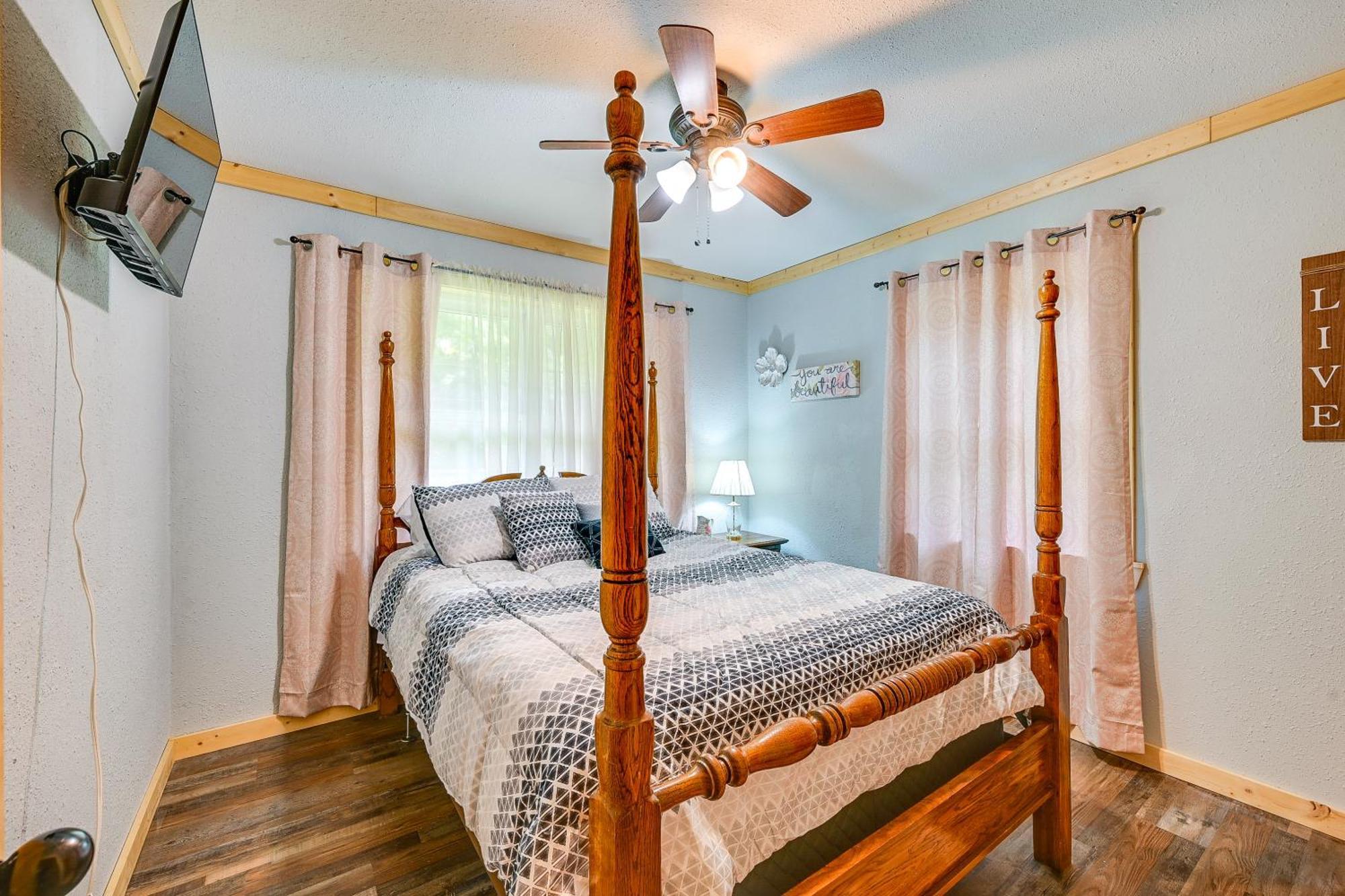 Quiet Abode With Gas Grill About 5 Miles To Broken Bow!ヴィラ エクステリア 写真